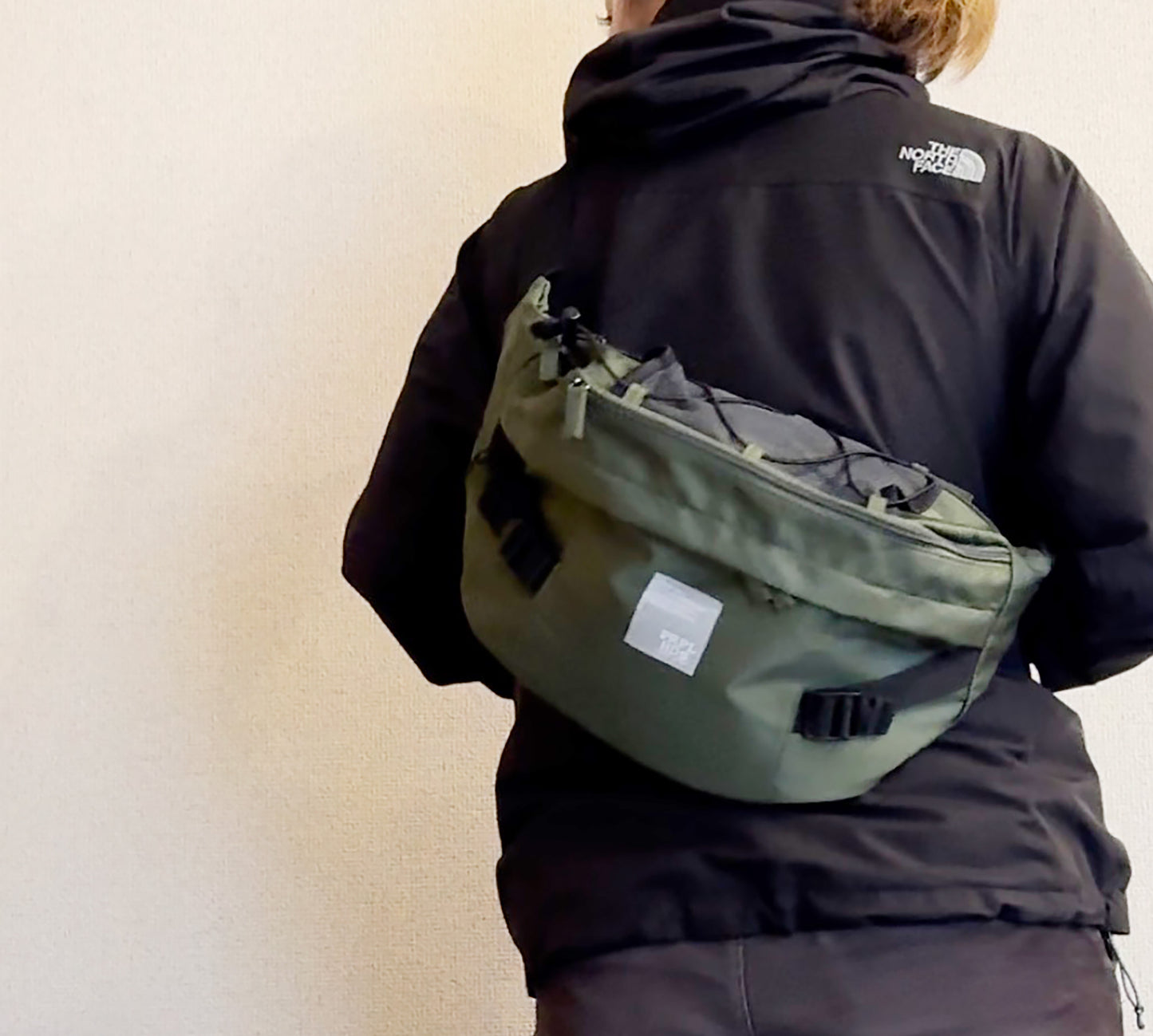 多機能ボディバッグ