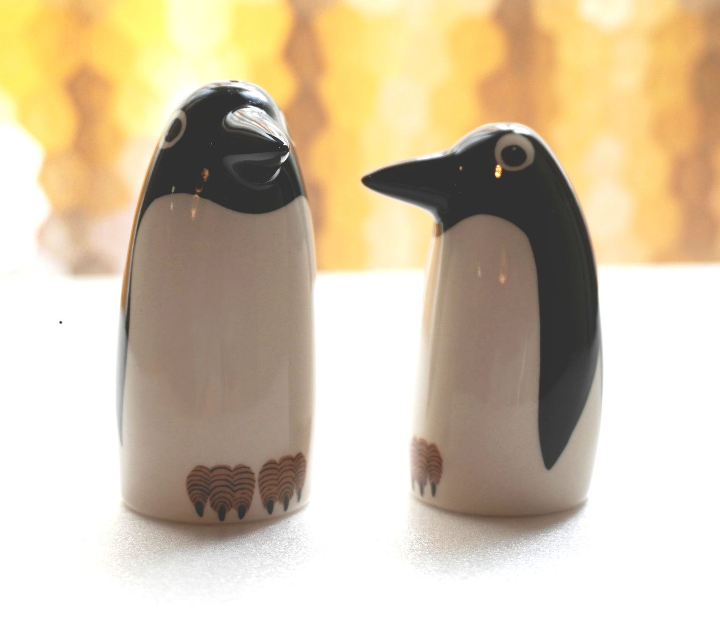 【Hannah Turner】 Salt and Pepper Penguin